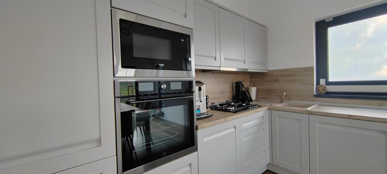 Casira Guesthouse Sanmartin Bagian luar foto
